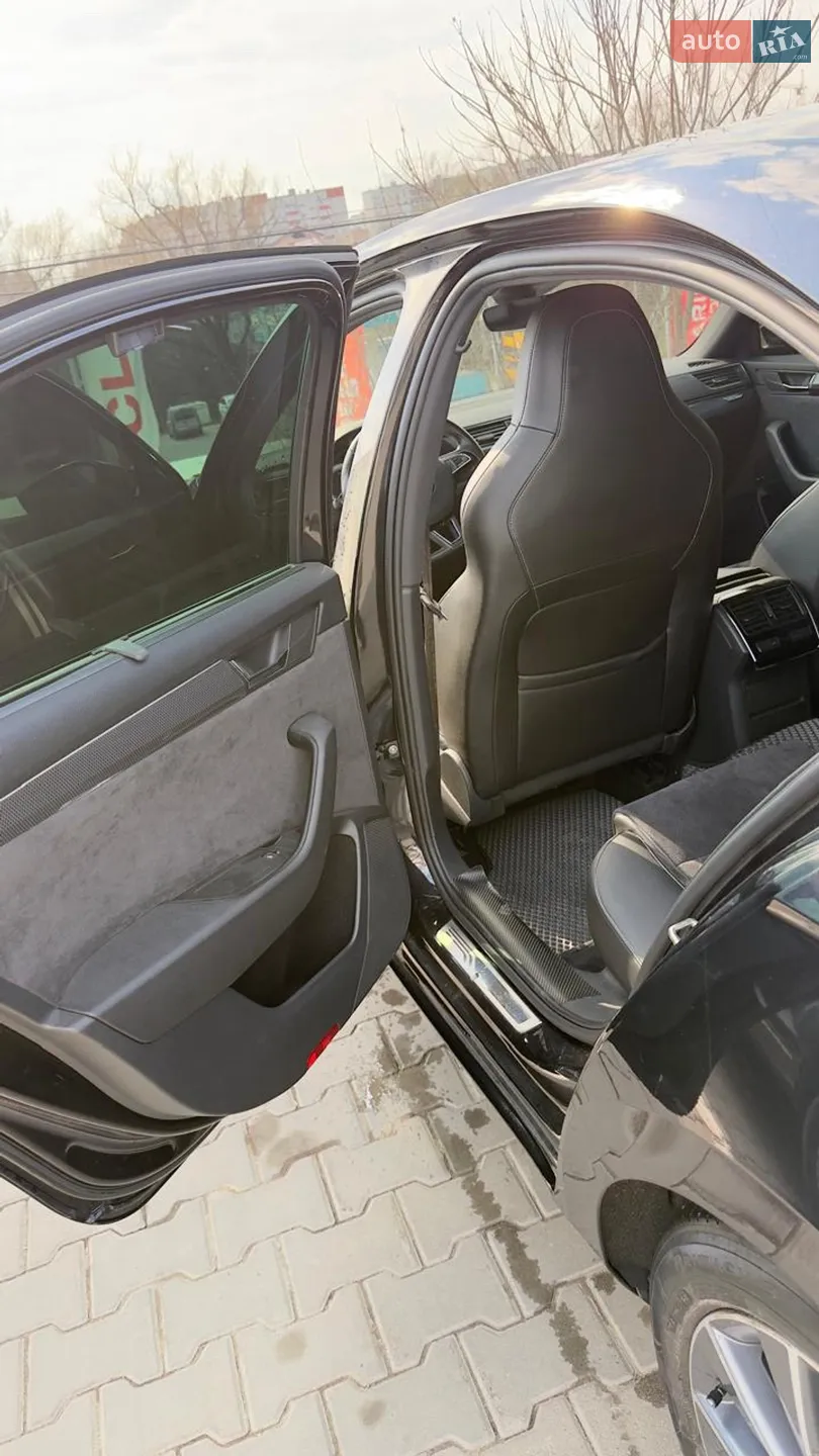Skoda Superb 2017 VIN TMBCJ7NP5J7510975 фото оголошення 11 з 14