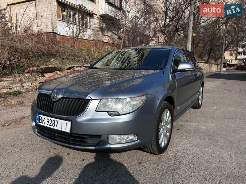 Лифтбек Skoda Superb 2010 в Киеве