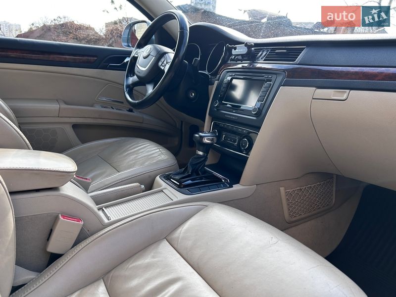 Лифтбек Skoda Superb 2010 в Киеве