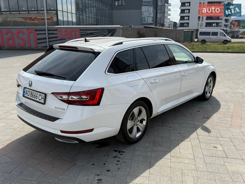 Универсал Skoda Superb 2018 в Хусте
