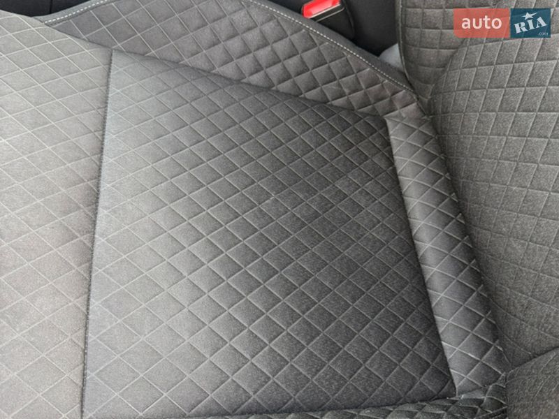 Универсал Skoda Superb 2018 в Хусте