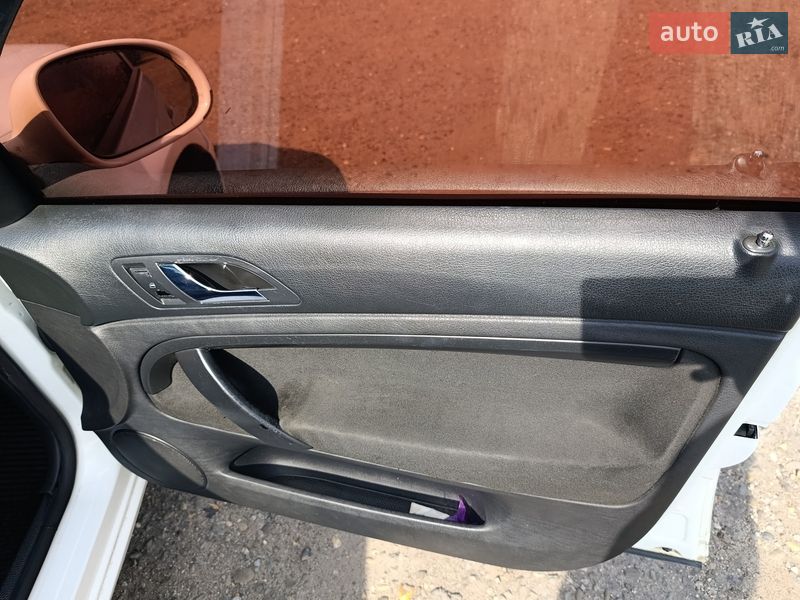 Лифтбек Skoda Superb 2006 в Ужгороде