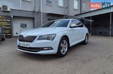 Ліфтбек Skoda Superb 2016 в Кривому Розі