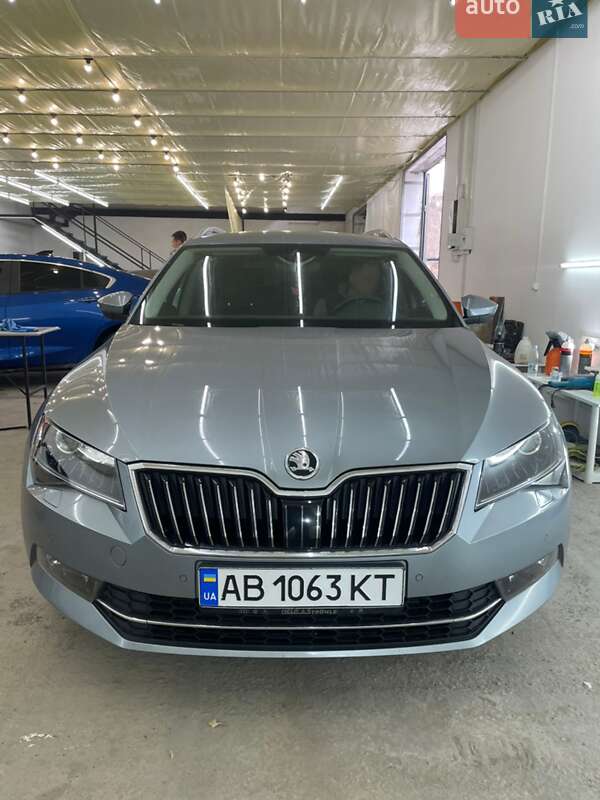 Универсал Skoda Superb 2018 в Виннице фото Универсал Skoda Superb 2018 в Виннице