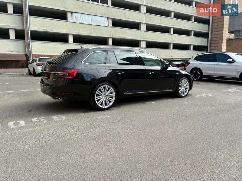 Универсал Skoda Superb 2022 в Киеве