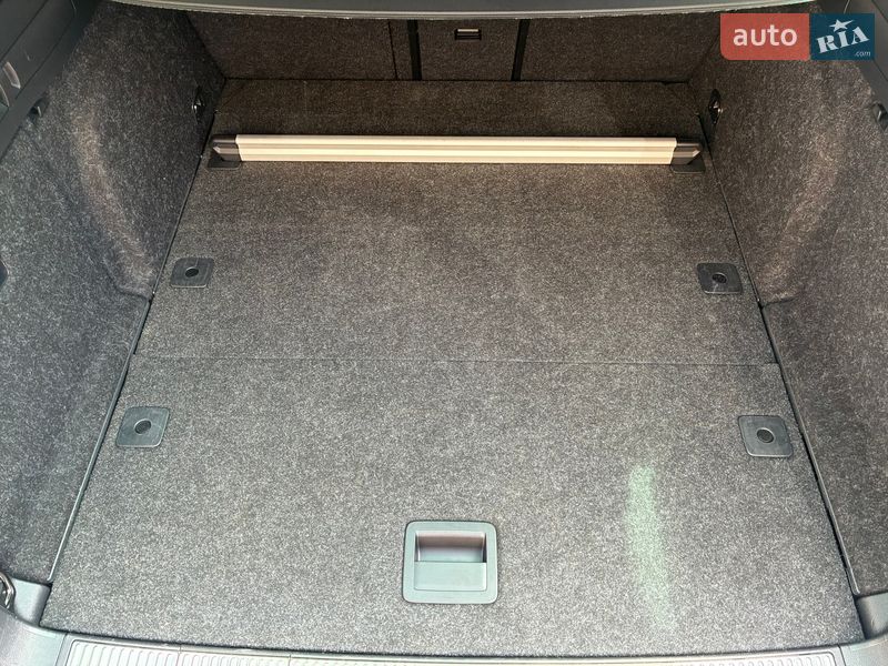 Универсал Skoda Superb 2022 в Киеве