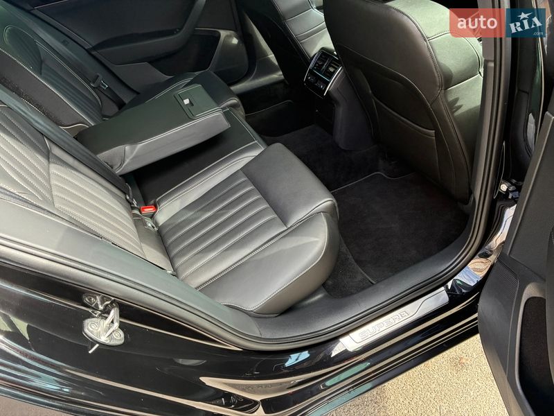 Универсал Skoda Superb 2022 в Киеве