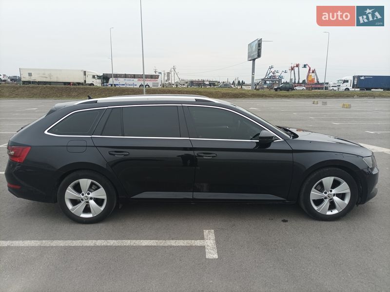 Универсал Skoda Superb 2015 в Львове