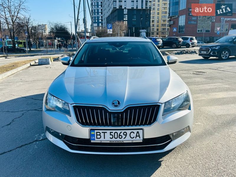 Универсал Skoda Superb 2015 в Львове фото 11 Универсал Skoda Superb 2015 в Львове