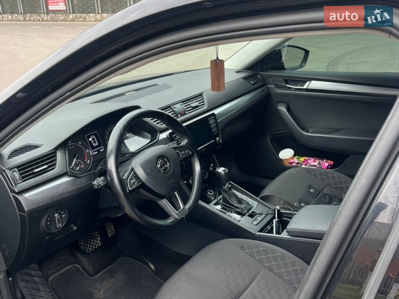 Ліфтбек Skoda Superb 2017 в Тячеві