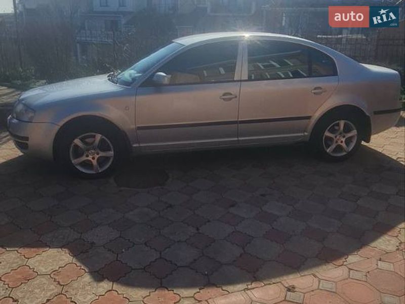 Лифтбек Skoda Superb 2005 в Одессе фото 3 Лифтбек Skoda Superb 2005 в Одессе