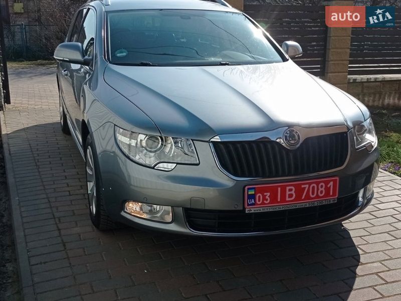 Универсал Skoda Superb 2011 в Луцке фото 5 Универсал Skoda Superb 2011 в Луцке