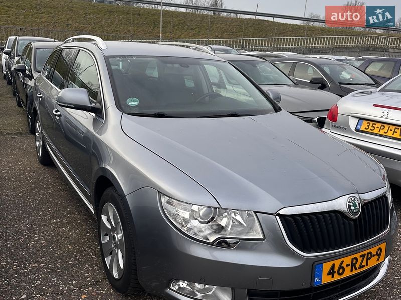 Универсал Skoda Superb 2011 в Луцке фото 37 Универсал Skoda Superb 2011 в Луцке