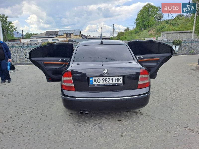 Лифтбек Skoda Superb 2007 в Тячеве