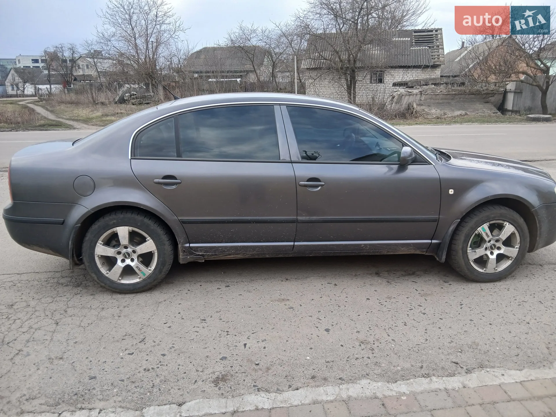 Skoda Superb 2004 VIN TMBDL23U55B044087 фото оголошення 4 з 9