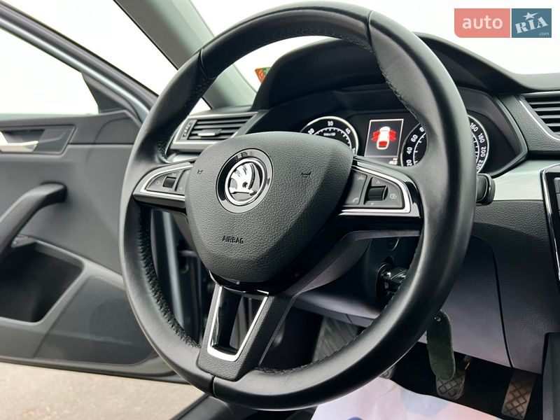 Универсал Skoda Superb 2017 в Ровно