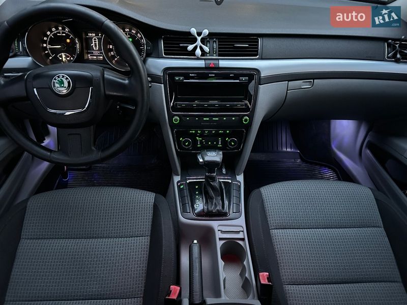 Ліфтбек Skoda Superb 2009 в Рівному