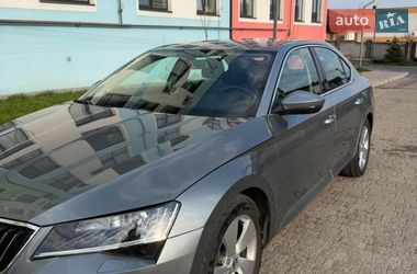 Лифтбек Skoda Superb 2016 в Ровно