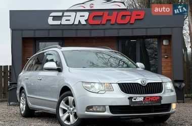 Универсал Skoda Superb 2013 в Стрые