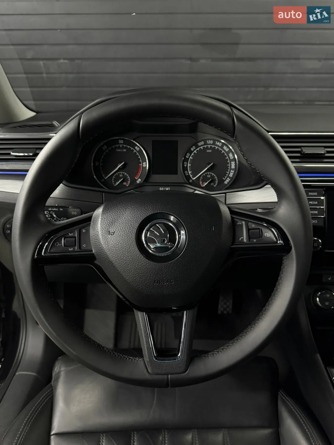 2017 Skoda Superb - мініатюра 14