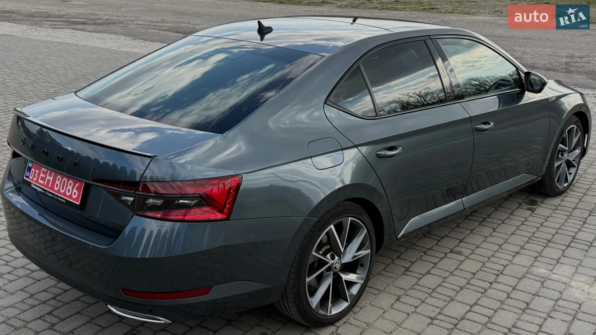 2020 Skoda Superb - мініатюра 12
