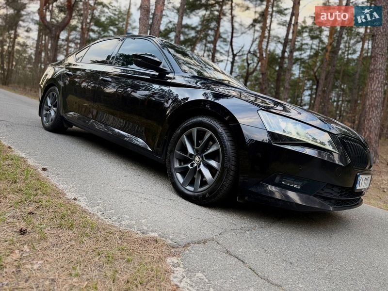 Лифтбек Skoda Superb 2019 в Киеве фото 10 Лифтбек Skoda Superb 2019 в Киеве