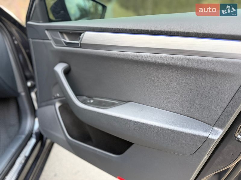 Лифтбек Skoda Superb 2019 в Киеве фото 28 Лифтбек Skoda Superb 2019 в Киеве
