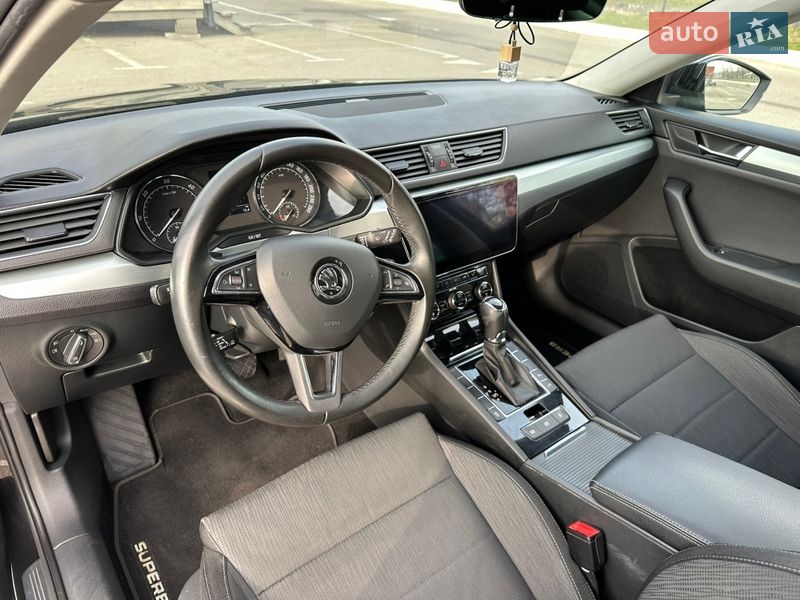 Универсал Skoda Superb 2017 в Киеве
