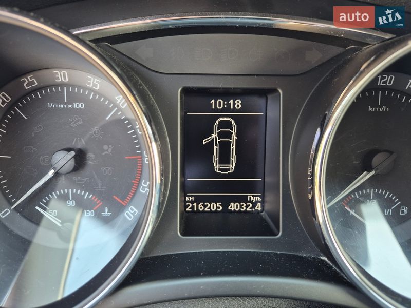 Универсал Skoda Superb 2014 в Львове