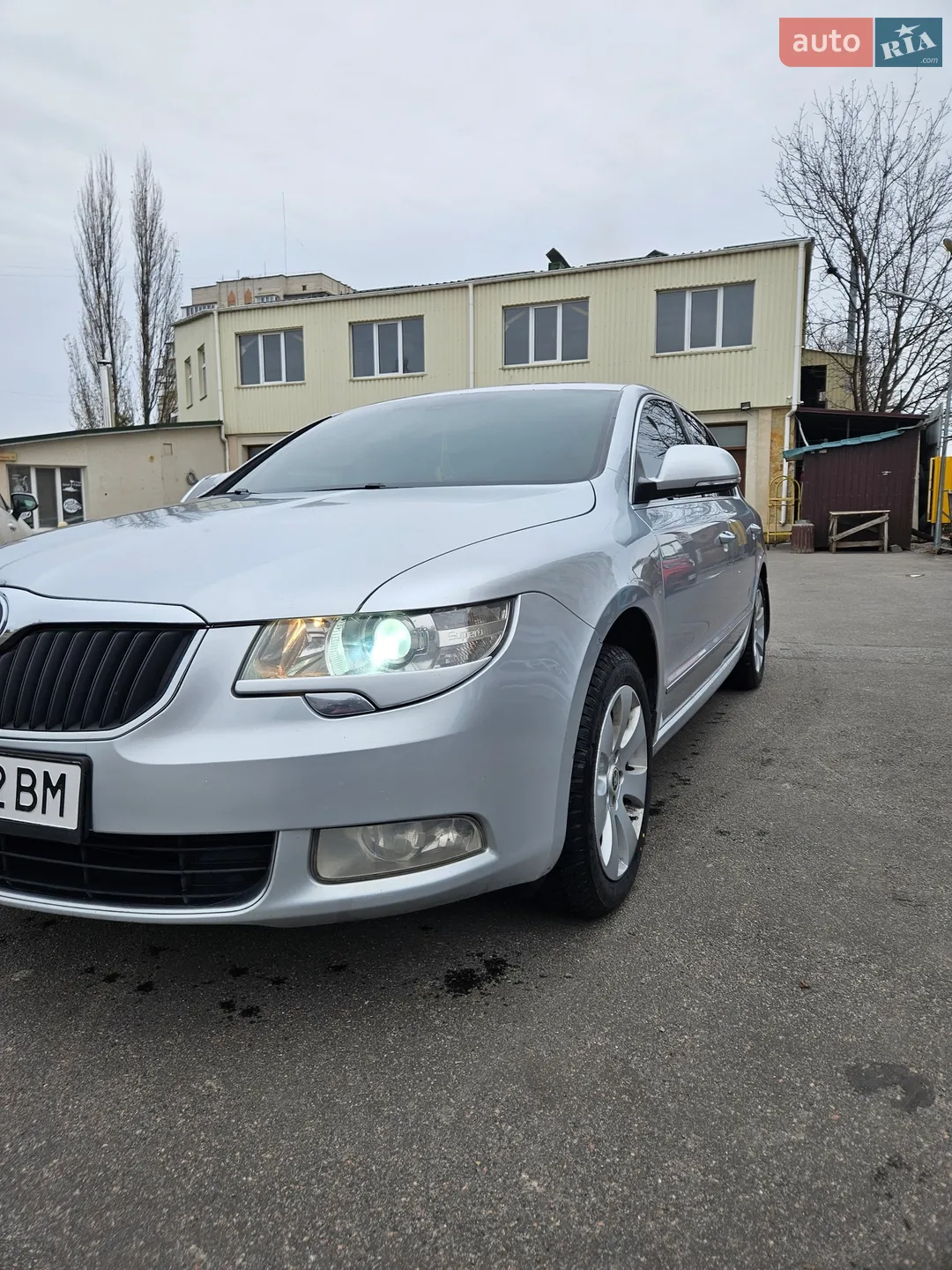 2012 Skoda Superb - мініатюра 2