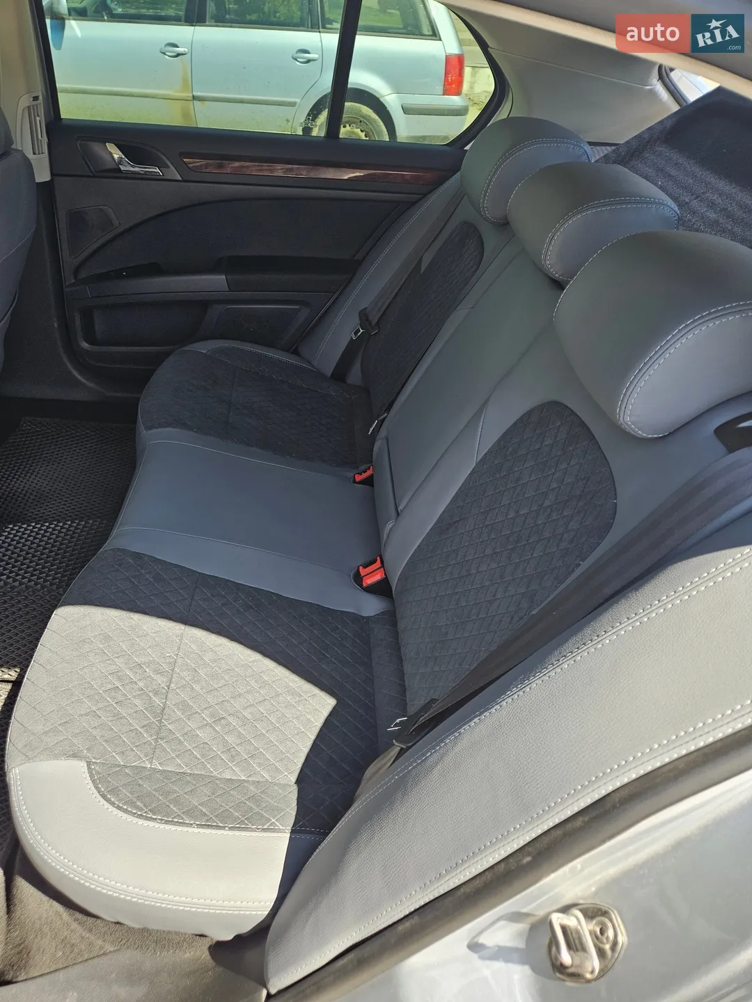 2012 Skoda Superb - мініатюра 10