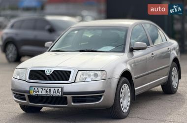 Ліфтбек Skoda Superb 2006 в Києві