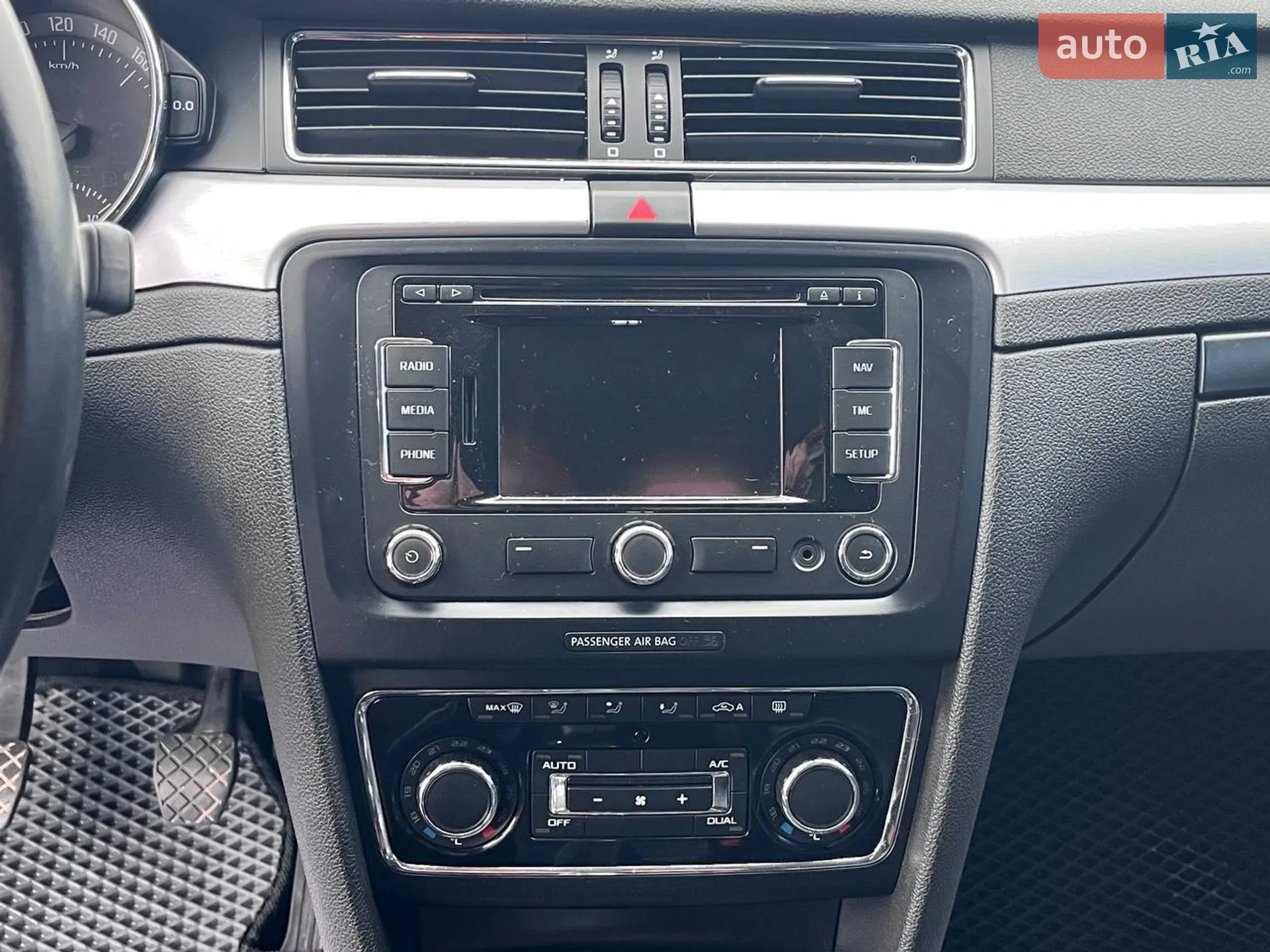 2015 Skoda Superb - мініатюра 15