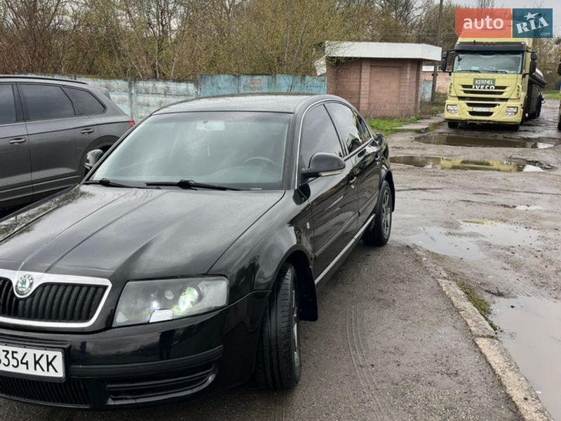 Лифтбек Skoda Superb 2006 в Смеле
