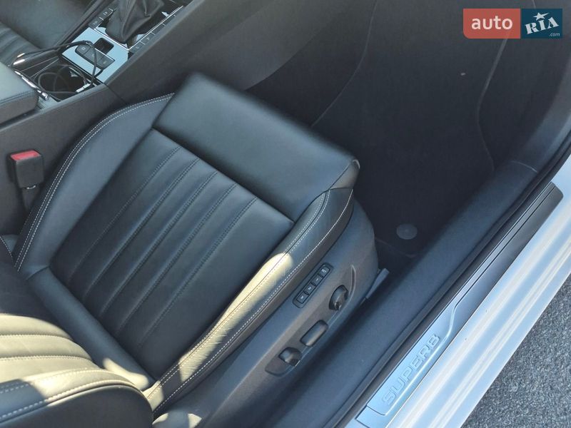 Універсал Skoda Superb 2020 в Києві