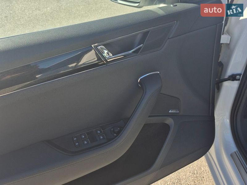Універсал Skoda Superb 2020 в Києві
