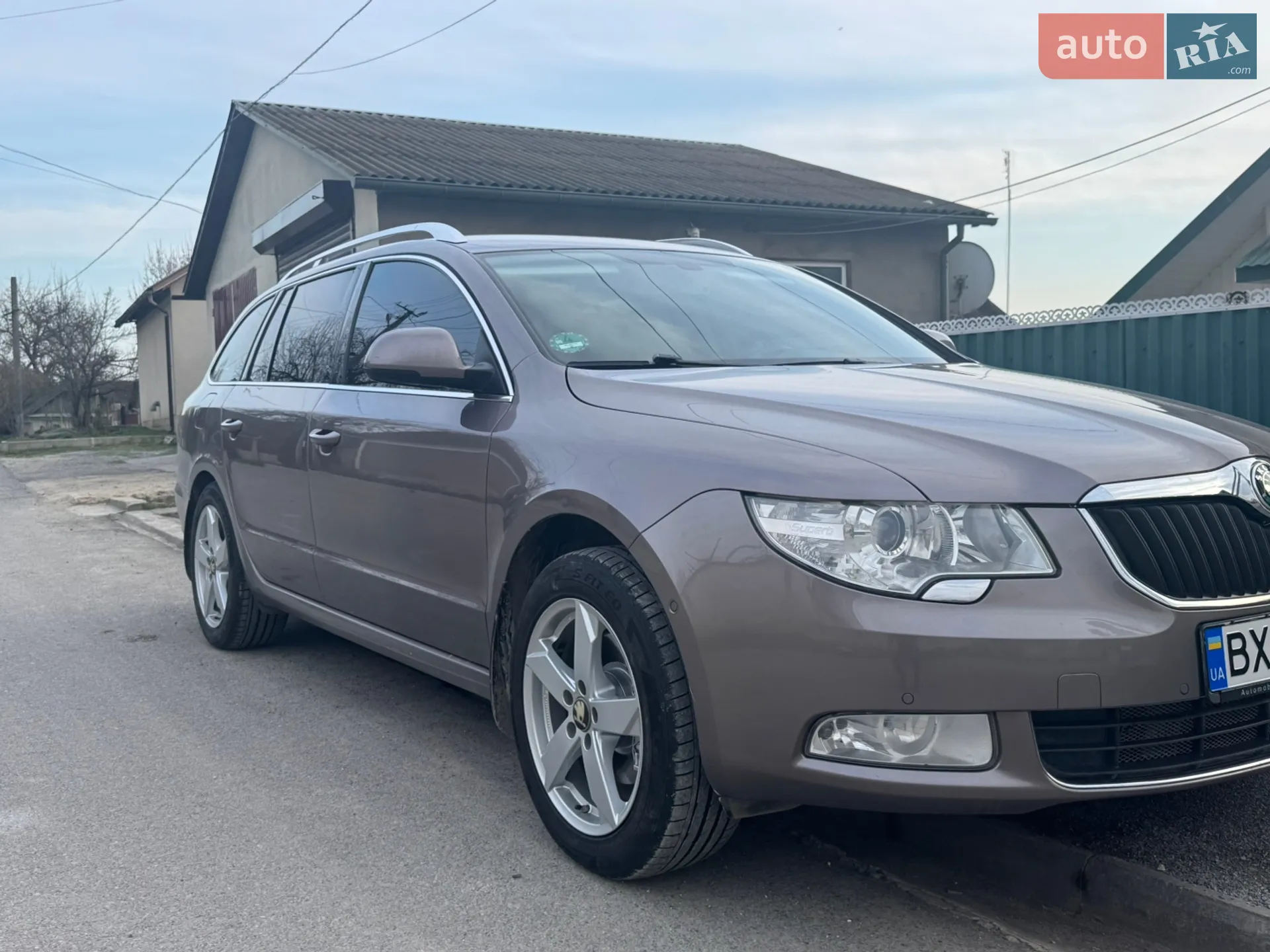 2011 Skoda Superb - мініатюра 15