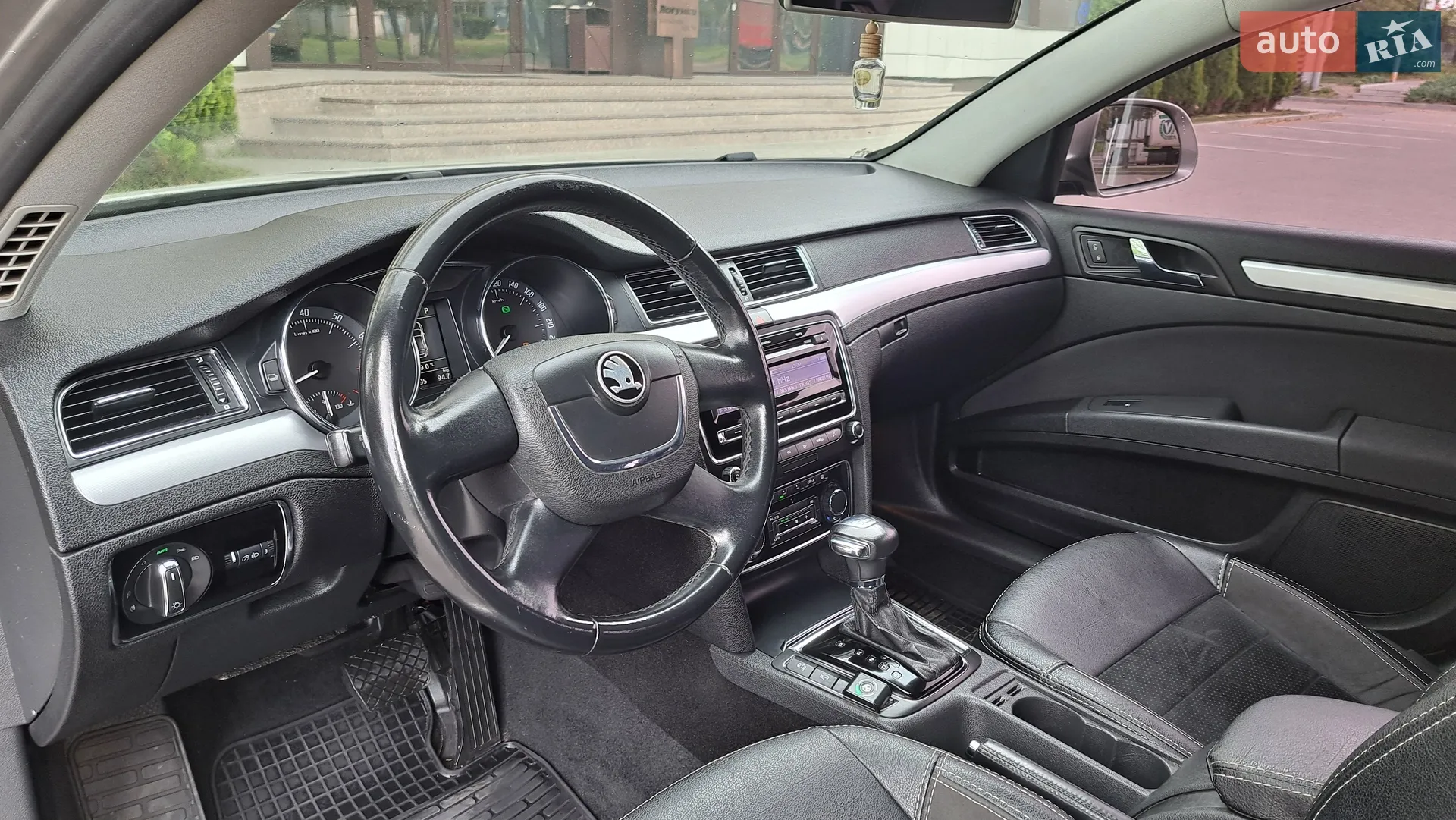 2010 Skoda Superb - мініатюра 20