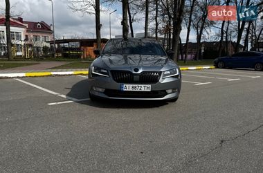Лифтбек Skoda Superb 2019 в Киеве