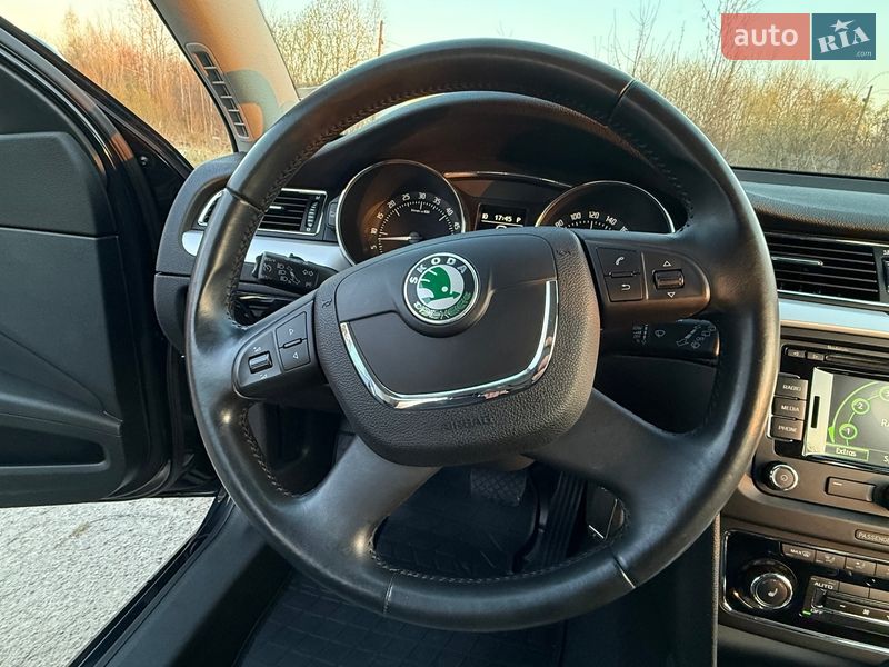 Універсал Skoda Superb 2012 в Львові фото 42 Універсал Skoda Superb 2012 в Львові