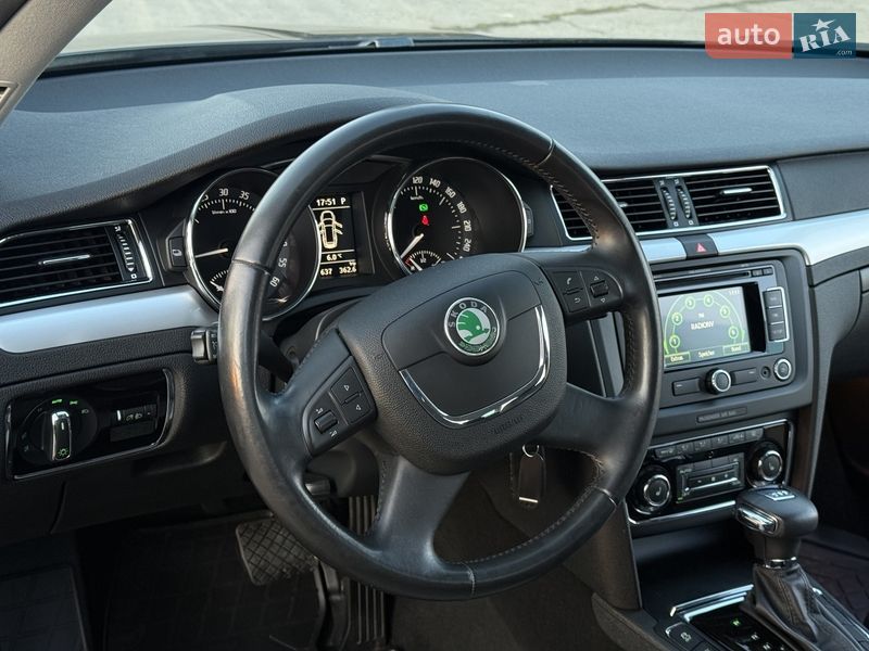 Універсал Skoda Superb 2012 в Львові фото 57 Універсал Skoda Superb 2012 в Львові