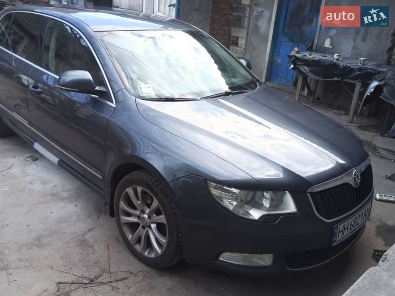 Лифтбек Skoda Superb 2009 в Сарате