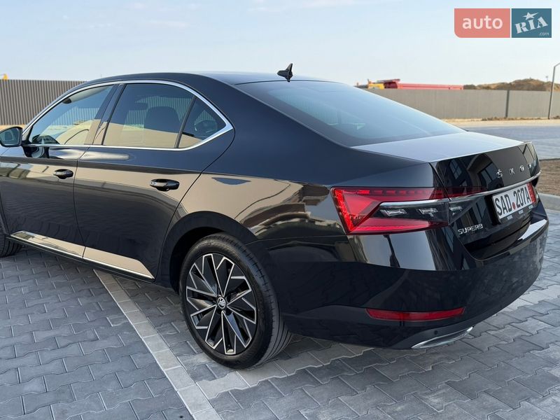 Ліфтбек Skoda Superb 2022 в Ужгороді
