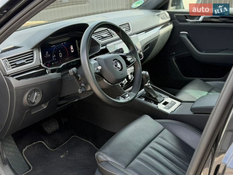 Ліфтбек Skoda Superb 2022 в Ужгороді