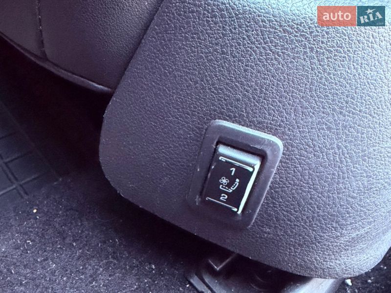 Универсал Skoda Superb 2014 в Киеве