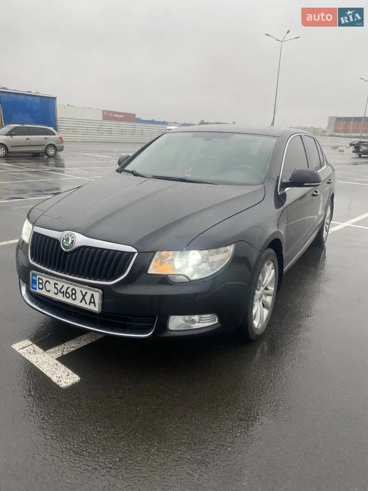 2010 Skoda Superb - мініатюра 28