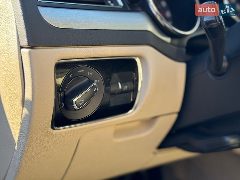 Універсал Skoda Superb 2014 в Києві фото 35 Універсал Skoda Superb 2014 в Києві