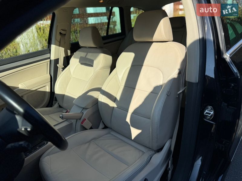 Універсал Skoda Superb 2014 в Києві фото 37 Універсал Skoda Superb 2014 в Києві