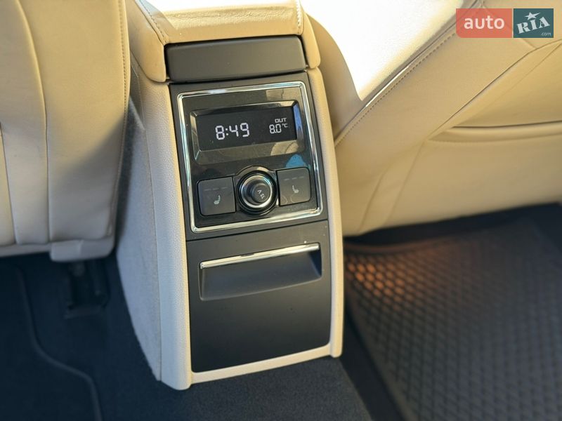 Універсал Skoda Superb 2014 в Києві фото 41 Універсал Skoda Superb 2014 в Києві