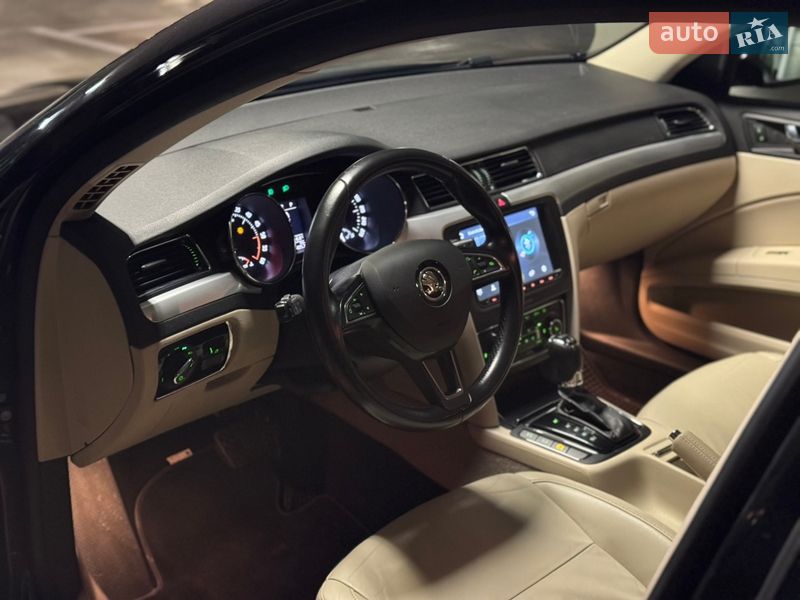 Універсал Skoda Superb 2014 в Києві фото 67 Універсал Skoda Superb 2014 в Києві